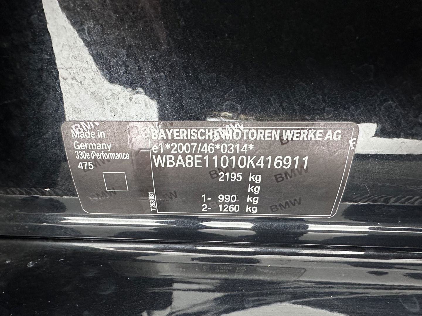 BMW 3-serie 330e High Executive Plug-In Aut. *FULL-LEATHER | FULL-LED | ADAPTIVE-CRUISE | MEMORY-PACK | KEYLESS | HIFI-SOUND | CAMERA | HEATED-SPORTSEATS | DAB+ | NAVI-FULLMAP | PRIVACY-GLASS | SHIFT-PADDLES | 18"ALU*