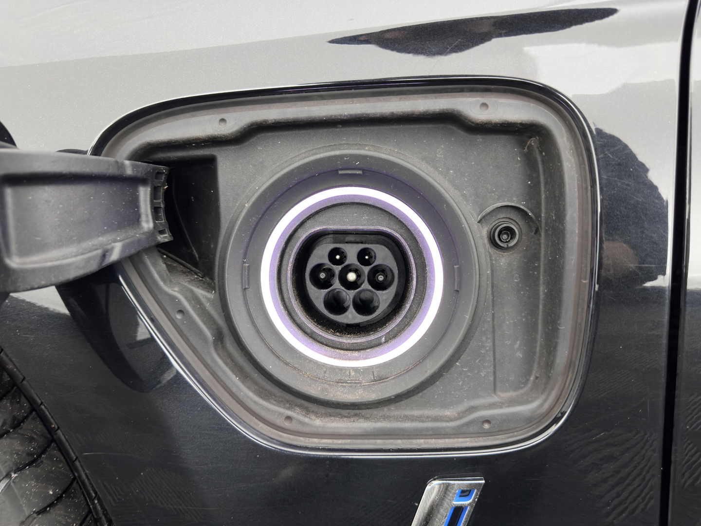 BMW 3-serie 330e High Executive Plug-In Aut. *FULL-LEATHER | FULL-LED | ADAPTIVE-CRUISE | MEMORY-PACK | KEYLESS | HIFI-SOUND | CAMERA | HEATED-SPORTSEATS | DAB+ | NAVI-FULLMAP | PRIVACY-GLASS | SHIFT-PADDLES | 18"ALU*