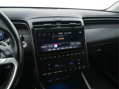 Hyundai Tucson 1.6 T-GDI PHEV Premium 4WD (INCL.BTW) *FULL-LEATER | FULL-LED | ADAPTIVE-CRUISE | BLIND-SPOT | MEMORY-PACK | TOP-VIEW | KEYLESS | DIGI-COCKPIT | HEATED/VENTILATED-COMFORTSEATS | DAB+ | PRIVACY-GLASS | SHIFT-PADDLES | 1