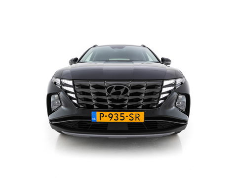 Hyundai Tucson 1.6 T-GDI PHEV Premium 4WD (INCL.BTW) *FULL-LEATER | FULL-LED | ADAPTIVE-CRUISE | BLIND-SPOT | MEMORY-PACK | TOP-VIEW | KEYLESS | DIGI-COCKPIT | HEATED/VENTILATED-COMFORTSEATS | DAB+ | PRIVACY-GLASS | SHIFT-PADDLES | 1