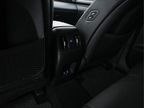 Hyundai Tucson 1.6 T-GDI PHEV Premium 4WD (INCL.BTW) *FULL-LEATER | FULL-LED | ADAPTIVE-CRUISE | BLIND-SPOT | MEMORY-PACK | TOP-VIEW | KEYLESS | DIGI-COCKPIT | HEATED/VENTILATED-COMFORTSEATS | DAB+ | PRIVACY-GLASS | SHIFT-PADDLES | 1