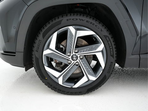 Hyundai Tucson 1.6 T-GDI PHEV Premium 4WD (INCL.BTW) *FULL-LEATER | FULL-LED | ADAPTIVE-CRUISE | BLIND-SPOT | MEMORY-PACK | TOP-VIEW | KEYLESS | DIGI-COCKPIT | HEATED/VENTILATED-COMFORTSEATS | DAB+ | PRIVACY-GLASS | SHIFT-PADDLES | 1