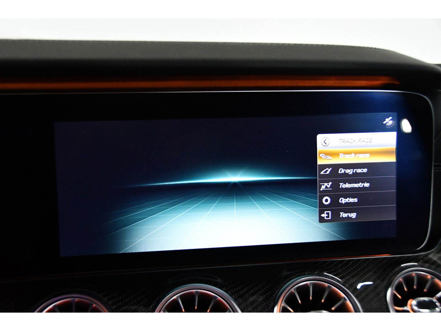 Mercedes-Benz AMG GT 4-Door Coupe AMG 63 S 4MATIC+ Edition 1, Pano, Trackpack, Stage 1 (720PK) downpipe