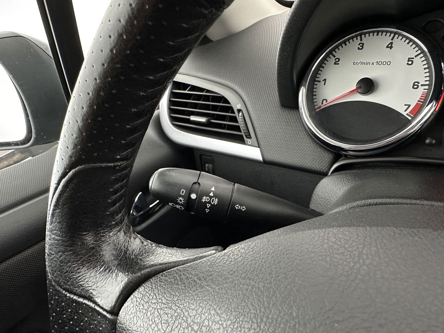 Peugeot 207 CC 1.6 VTi *HEATED-SPORTSEATS | ECC | RADIO/CD-MP3 | 17''ALU*