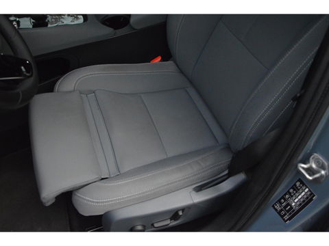 Polestar 2 Long Range Dual Motor Launch Edition 78kWh | Pilot assist | Trekhaak | Panoramadak | Stoel + Stuurverwarming | 360° |