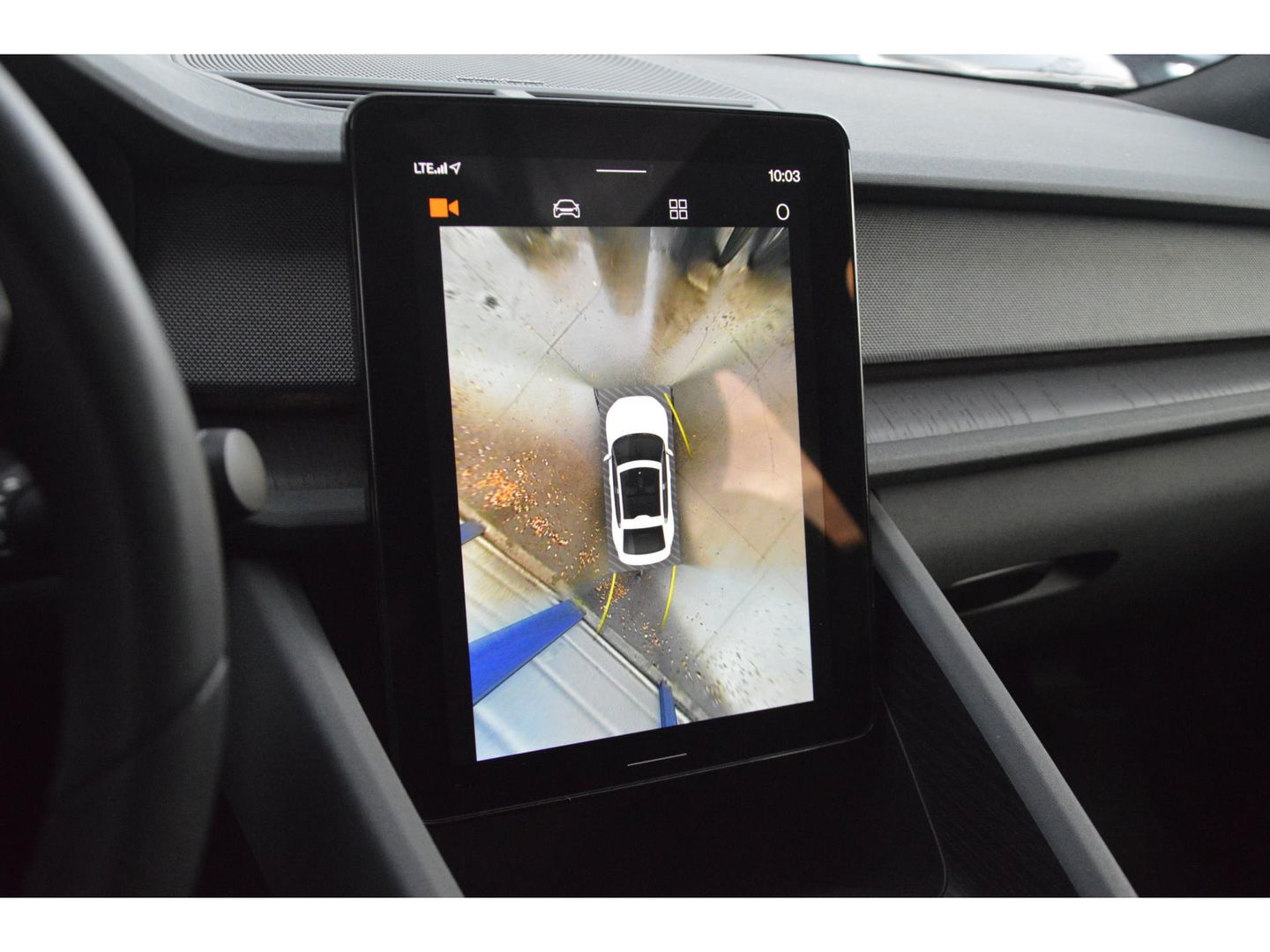 Polestar 2 Long Range Dual Motor Launch Edition 78kWh | Pilot assist | Trekhaak | Panoramadak | Stoel + Stuurverwarming | 360° |