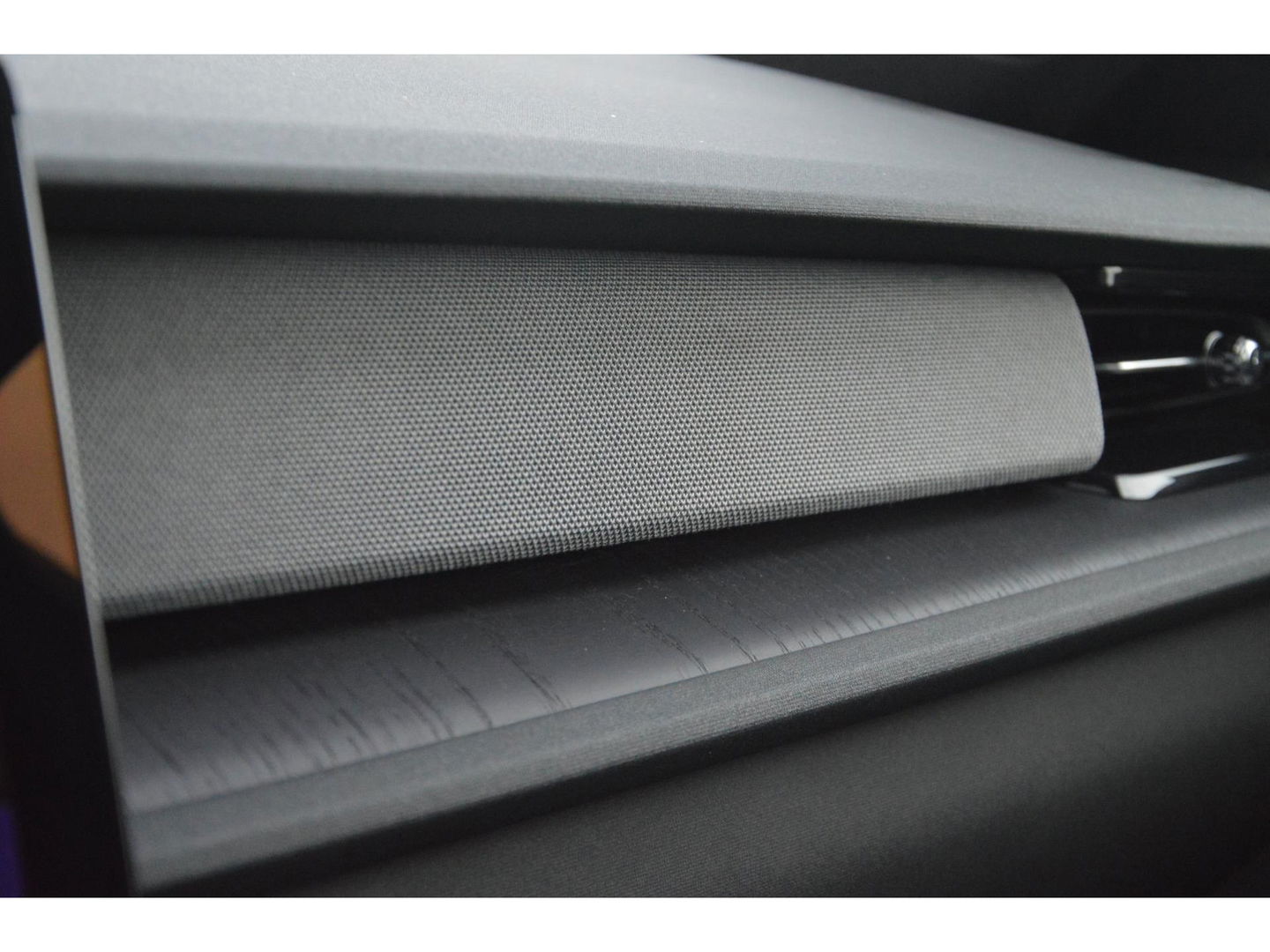 Polestar 2 Long Range Dual Motor Launch Edition 78kWh | Pilot assist | Trekhaak | Panoramadak | Stoel + Stuurverwarming | 360° |