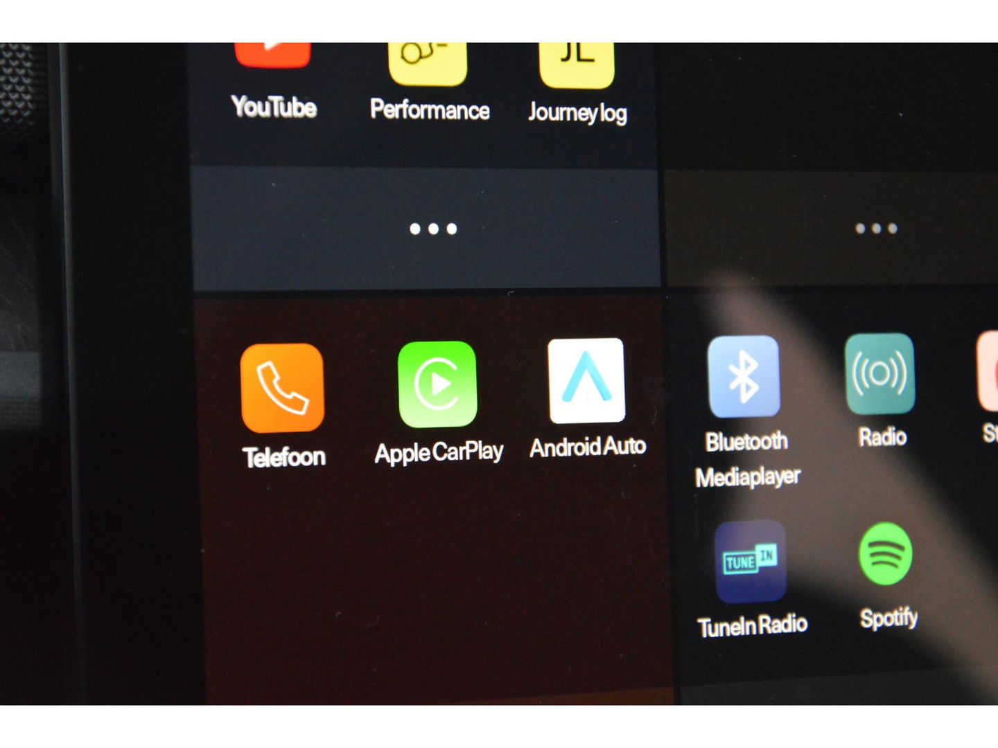 Polestar 2 Long Range Dual Motor Launch Edition 78kWh | Pilot assist | Trekhaak | Panoramadak | Stoel + Stuurverwarming | 360° |