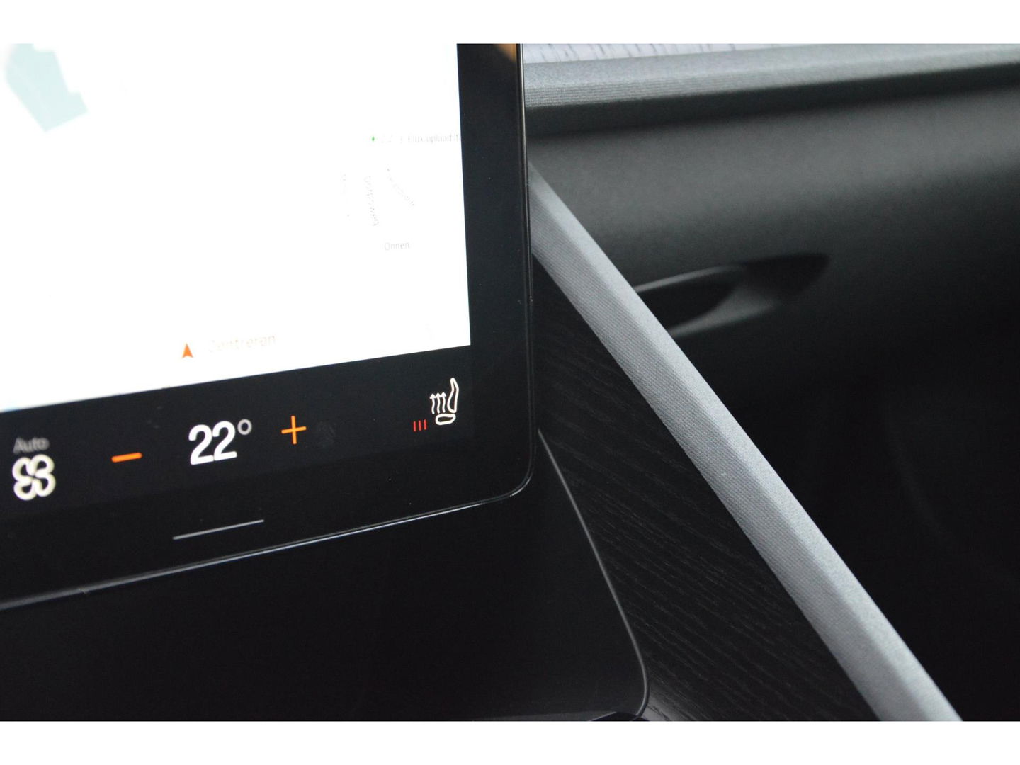 Polestar 2 Long Range Dual Motor Launch Edition 78kWh | Pilot assist | Trekhaak | Panoramadak | Stoel + Stuurverwarming | 360° |