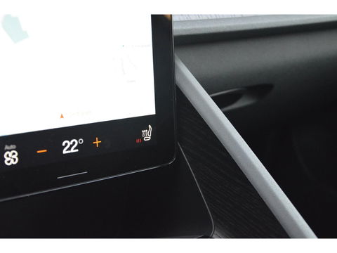 Polestar 2 Long Range Dual Motor Launch Edition 78kWh | Pilot assist | Trekhaak | Panoramadak | Stoel + Stuurverwarming | 360° |