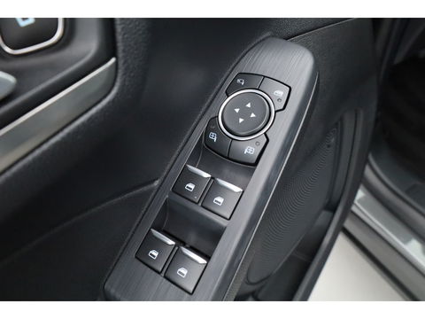 Ford Kuga 2.5 PHEV | Trekhaak | HUD | B&O | Stoel- Stuurverw. | Camera | CarPlay | Keyless