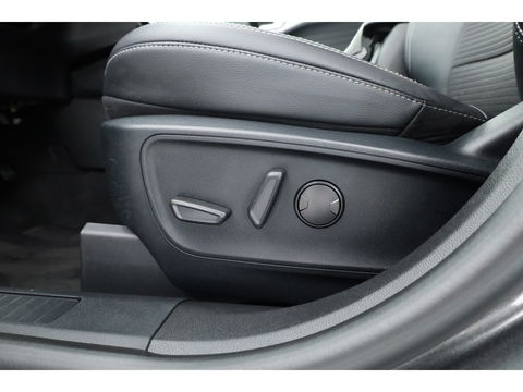 Ford Kuga 2.5 PHEV | Trekhaak | HUD | B&O | Stoel- Stuurverw. | Camera | CarPlay | Keyless