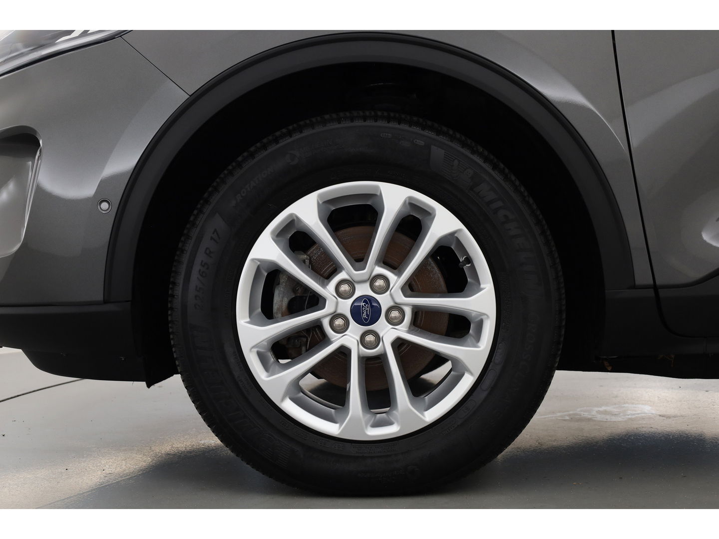 Ford Kuga 2.5 PHEV | Trekhaak | HUD | B&O | Stoel- Stuurverw. | Camera | CarPlay | Keyless