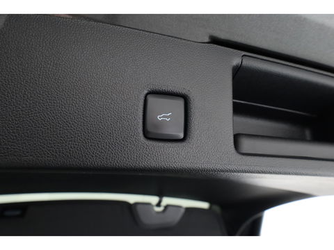 Ford Kuga 2.5 PHEV | Trekhaak | HUD | B&O | Stoel- Stuurverw. | Camera | CarPlay | Keyless
