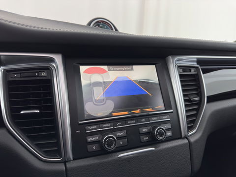 Porsche Macan 3.0 S Aut. *PANO | LUXURY-LEATHER | XENON | SPORT-CHRONO-PACK | MEMORY-PACK | BOSE-SOUND | AIR-SUSPENSION | HEATED-COMFORTSEATS | CAMERA | NAVI-FULLMAP | PRIVACY-GLASS | SHIFT-PADDLES | 21''ALU*