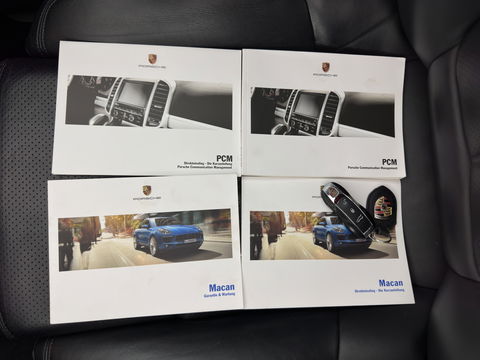 Porsche Macan 3.0 S Aut. *PANO | LUXURY-LEATHER | XENON | SPORT-CHRONO-PACK | MEMORY-PACK | BOSE-SOUND | AIR-SUSPENSION | HEATED-COMFORTSEATS | CAMERA | NAVI-FULLMAP | PRIVACY-GLASS | SHIFT-PADDLES | 21''ALU*