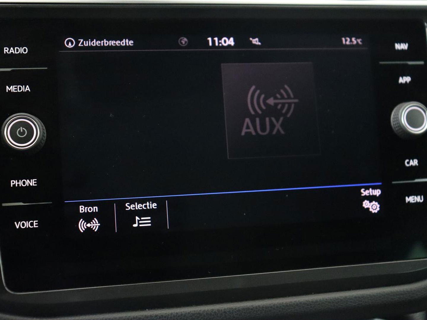 Volkswagen Tiguan 1.5 TSI Comfortline | Panoramadak | Stoelverwarming | Massage | Adaptive cruise | Carplay | Navigatie | Parkeerhulp