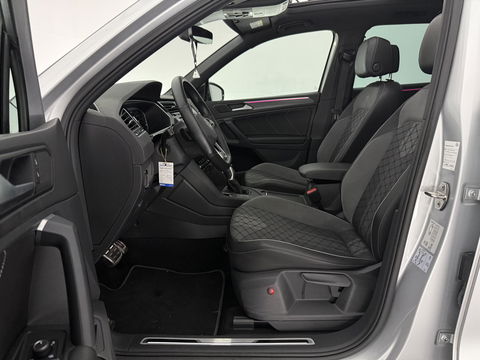 Volkswagen Tiguan 1.4 TSI eHybrid 245PK R-Line Black Style | Pano | Virtual | Adap. Cruise | Sfeer | Carplay | Keyless | Stoelverw. | NAP