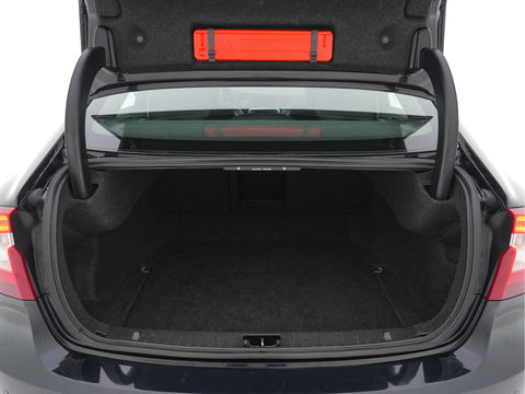 Volvo S60 1.6 T3 Summum R-Design Aut. *LEATHER-MICROFIBRE | NAVI-FULLMAP | SPORT-SEATS | ECC | PDC | CRUISE | 18''ALU*