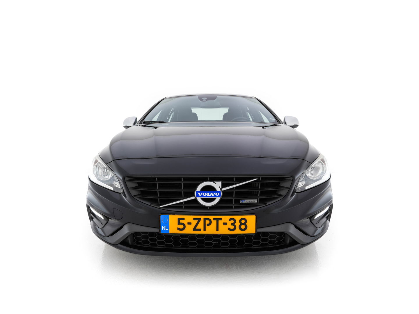 Volvo S60 1.6 T3 R-Design Summum Aut. *LEATHER-MICROFIBRE | NAVI-FULLMAP | SPORT-SEATS | ECC | PDC | CRUISE | 18''ALU*