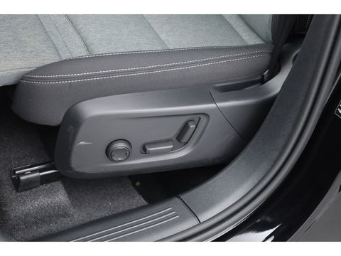 Volvo XC40 2.0 B3 Plus Black Edition 360 camera, Blis, ACC, Pixel LED