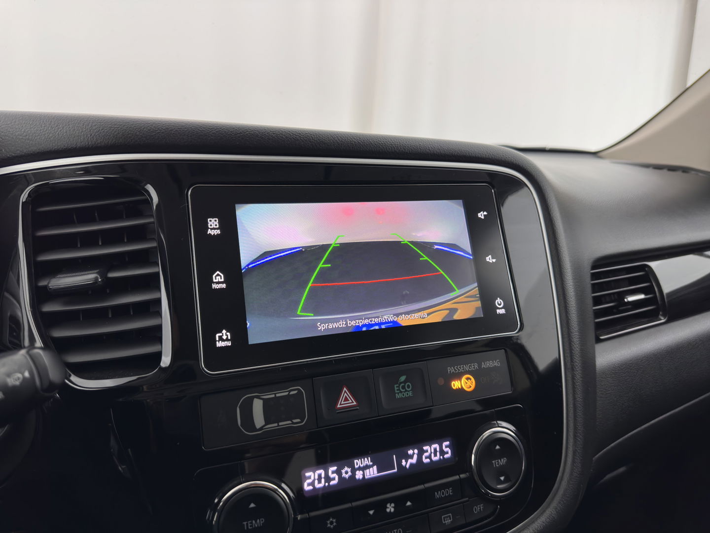 Mitsubishi Outlander 2.0 PHEV (Plug-In) Pure (INCL-BTW) Aut. *LEATHER-MICROFIBRE | COMFORTSEATS | CARPLAY | CAMERA | DAB+ | KEYLESS | PRIVACY-GLASS | SHIFT-PADDLES | TOWBAR | 16''ALU*