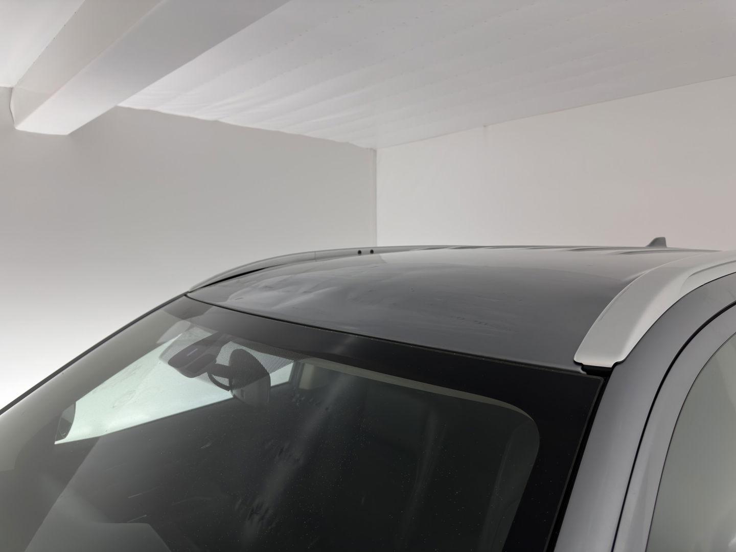 Mitsubishi Outlander 2.0 PHEV Pure (INCL.BTW) Aut. *LEATHER-MICROFIBRE | COMFORTSEATS | CARPLAY | CAMERA | DAB+ | KEYLESS | PRIVACY-GLASS | SHFT-PADDLES | TOWBAR | 16''ALU*