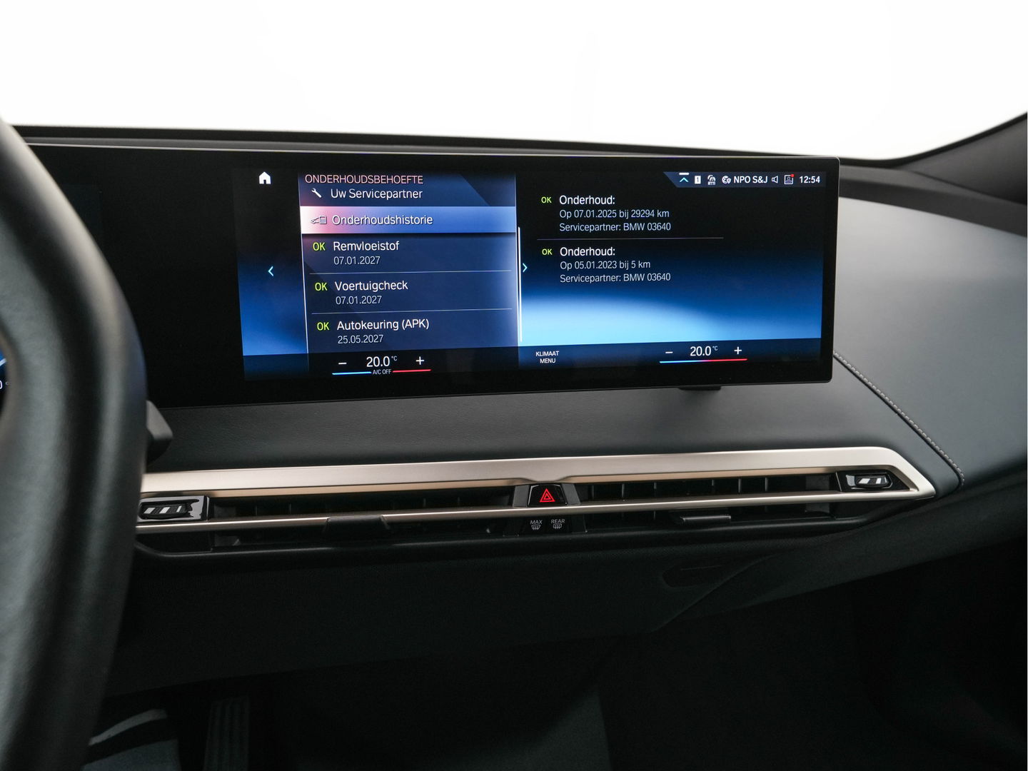 BMW iX xDrive40 High Executive 77 kWh {SOH-100%} *PANO | HEAD-UP | LUXURY-LEATHER | FULL-LED | SOFT-CLOSE | BLIND-SPOT | HARMAN/KARDON | MEMORY-PACK | HEATED/VENTILATED-COMFORTSEATS | TOP-VIEW | WIDESCREEN-DIGICOCKPIT | DAB+ | KEYLESS | AMB