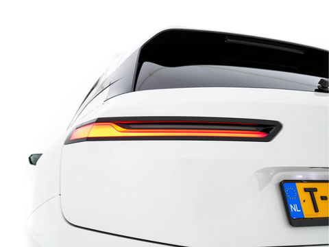 BMW iX xDrive40 High Executive 77 kWh {SOH-100%} *PANO | HEAD-UP | LUXURY-LEATHER | FULL-LED | SOFT-CLOSE | BLIND-SPOT | HARMAN/KARDON | MEMORY-PACK | HEATED/VENTILATED-COMFORTSEATS | TOP-VIEW | WIDESCREEN-DIGICOCKPIT | DAB+ | KEYLESS | AMB