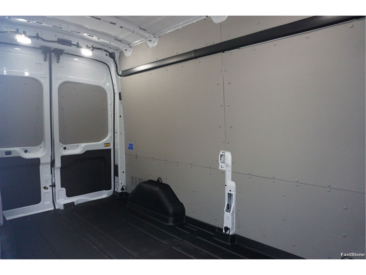 Ford Transit 350L 130PK L3H3 BPM VRIJ!! Navi, 360° Camera, Adap. Cruise, 270° Deur!! NR. A112