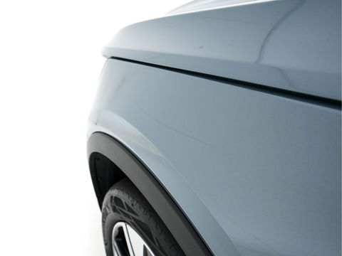 Volvo XC40 Recharge P8 AWD R-Design [ 3-Fase ] {SOH-91%} (INCL-BTW) *PANO | FULL-LEATHER | DIGI-COCKPIT | FULL-LED | MEMORY-PACK | HARMAN/KARDON | TOP-VIEW | CARPLAY | NAVI-FULLMAP | ECC | PDC | KEYLESS | HEATED-SPORTSEATS | BLIS | CAPLAY | 19"ALU*