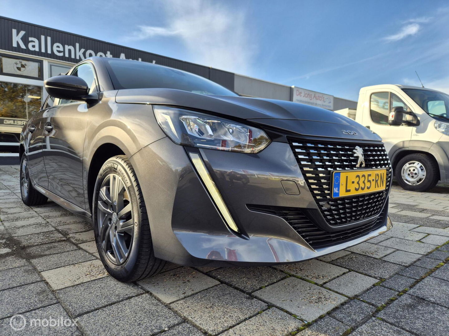 Peugeot 208 1.2 PureTech Blue Lease Active, Trekhaak, Navi