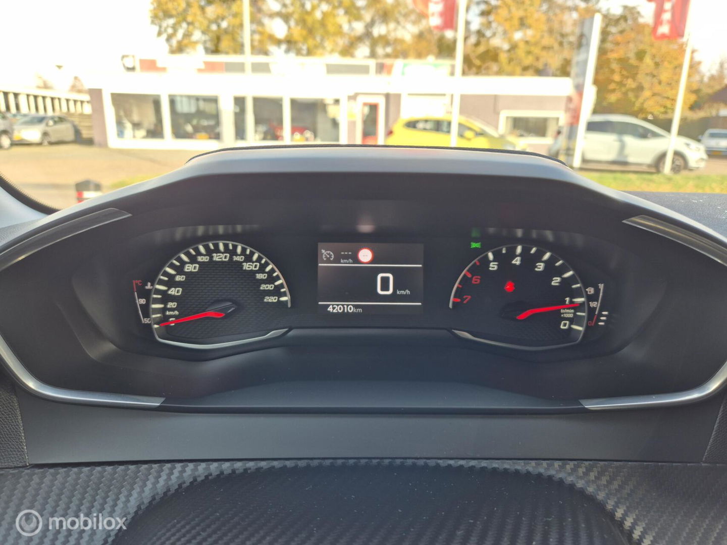 Peugeot 208 1.2 PureTech Blue Lease Active, Trekhaak, Navi