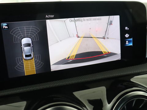 Mercedes-Benz A-Klasse 250e AMG Limited | Carplay | Stoelverwarming | Camera | Leder/Alcantara | Navigatie | Park Assist | Sfeerverlichting | Full LED | Climate control | Widescreen | Cruise control | PHEV | Plug In