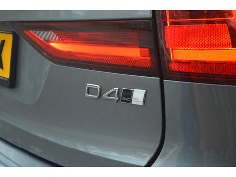 Volvo V90 Cross Country D4 AWD Polestar Engineerd | Adaptive Cruise | Trekhaak 2400KG | Stoelverwarming | Leer | VOC |