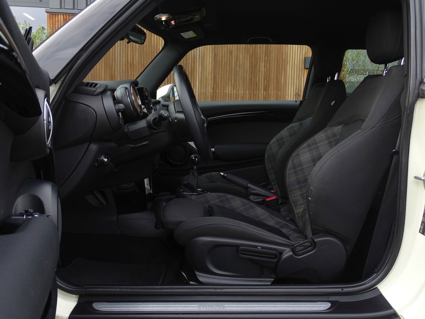 MINI Mini 1.2 102PK One Chili / luxe pakket / LED