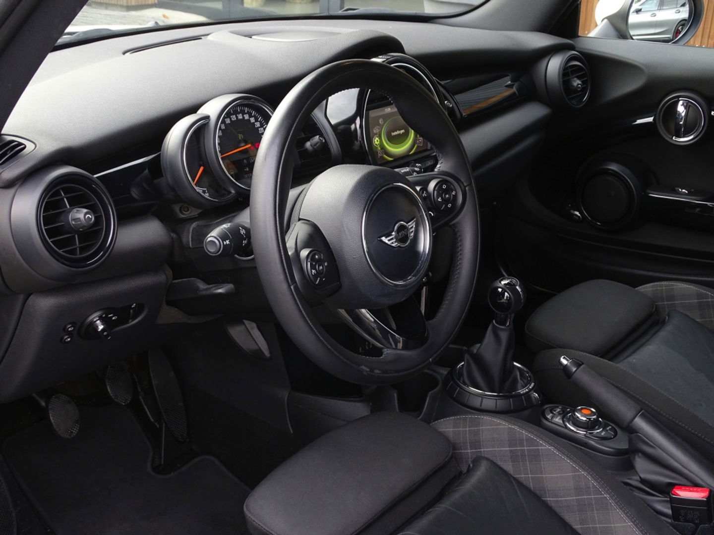 MINI Mini 1.2 102PK One Chili / luxe pakket / LED