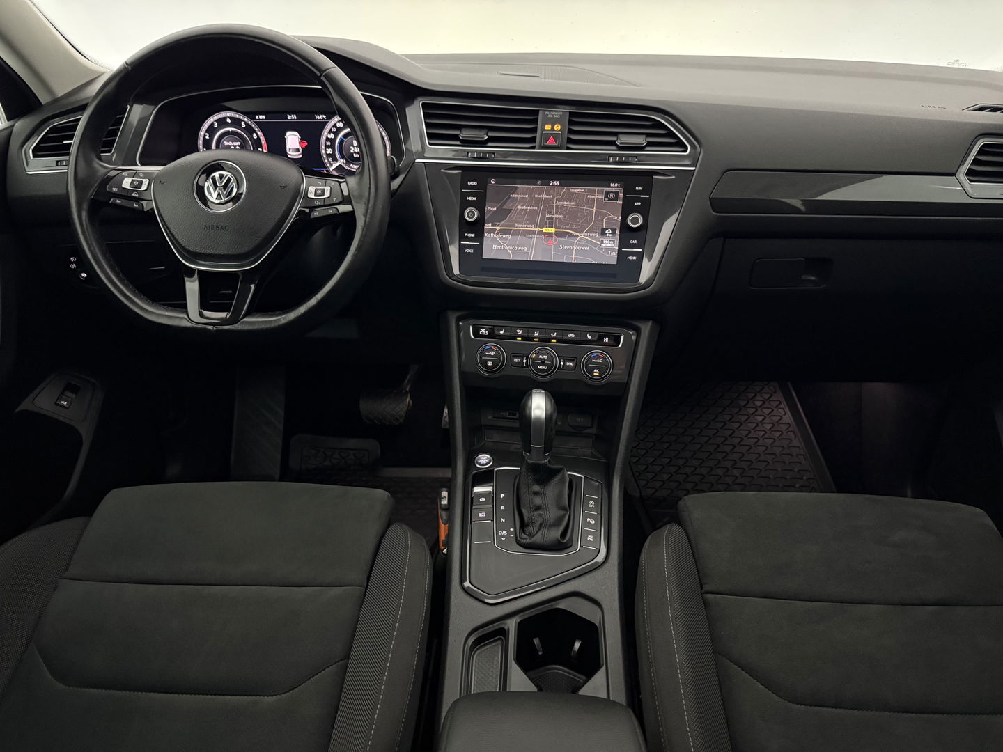 Volkswagen Tiguan Allspace 1.4 TSI 7p. | Pano | 360° | Virtual | Massage | Trekh. | Carplay | Adap. Cruise | Keyless
