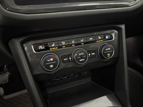 Volkswagen Tiguan Allspace 1.4 TSI 7p. | Pano | 360° | Virtual | Massage | Trekh. | Carplay | Adap. Cruise | Keyless