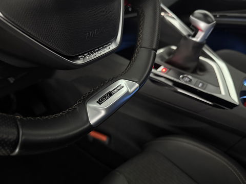 Peugeot 5008 1.2 PureTech GT-Line 7p | Pano | Sfeer | 360° | Virtual | Parkeersens. | Keyless | Dodehoek | NAP