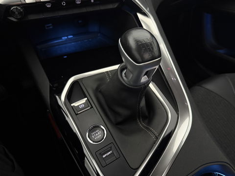 Peugeot 5008 1.2 PureTech GT-Line 7p | Pano | Sfeer | 360° | Virtual | Parkeersens. | Keyless | Dodehoek | NAP