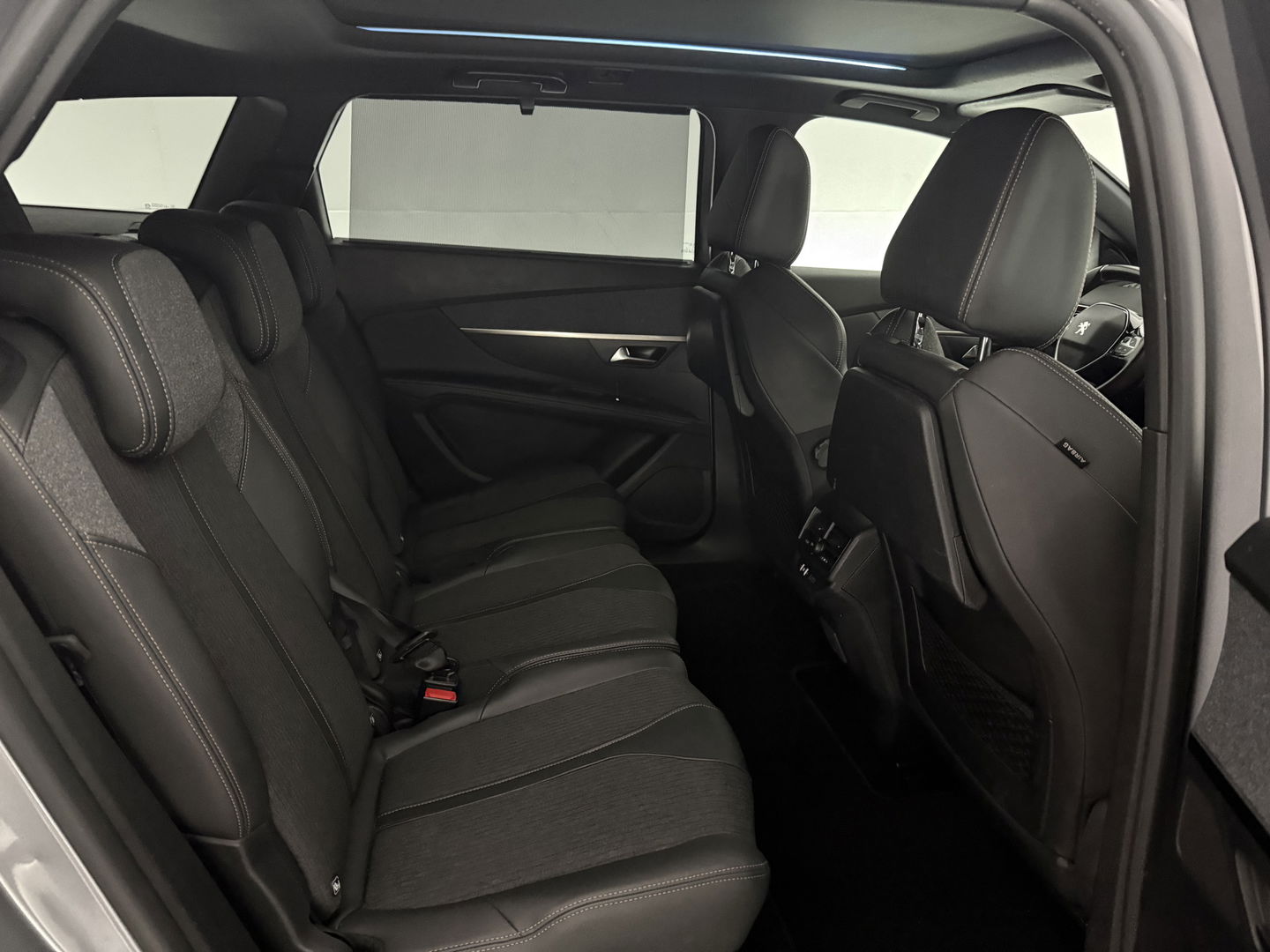 Peugeot 5008 1.2 PureTech GT-Line 7p | Pano | Sfeer | 360° | Virtual | Parkeersens. | Keyless | Dodehoek | NAP