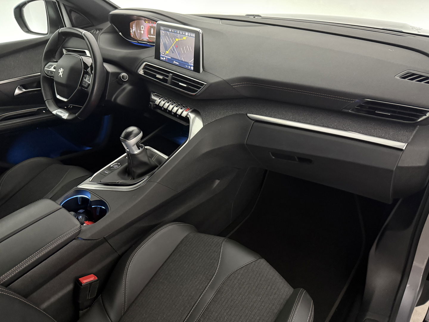 Peugeot 5008 1.2 PureTech GT-Line 7p | Pano | Sfeer | 360° | Virtual | Parkeersens. | Keyless | Dodehoek | NAP