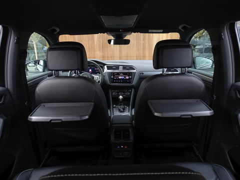 Volkswagen Tiguan 1.5 TSI 150PK automaat / Highline / R-line / LED *NAP*