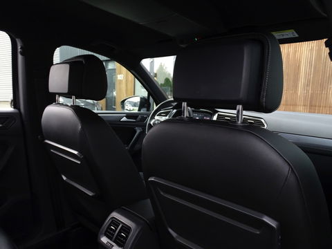 Volkswagen Tiguan 1.5 TSI 150PK automaat / Highline / R-line / LED *NAP*
