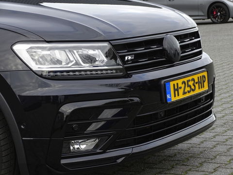 Volkswagen Tiguan 1.5 TSI 150PK automaat / Highline / R-line / LED *NAP*