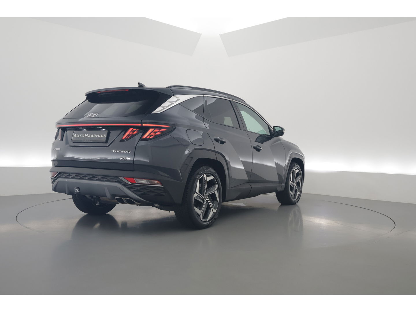 Hyundai Tucson 1.6 T-GDI PHEV 4WD | Pano | Adapt. Cruise | CarPlay | Stoel-Stuurverw. | All Season | Trekhaak