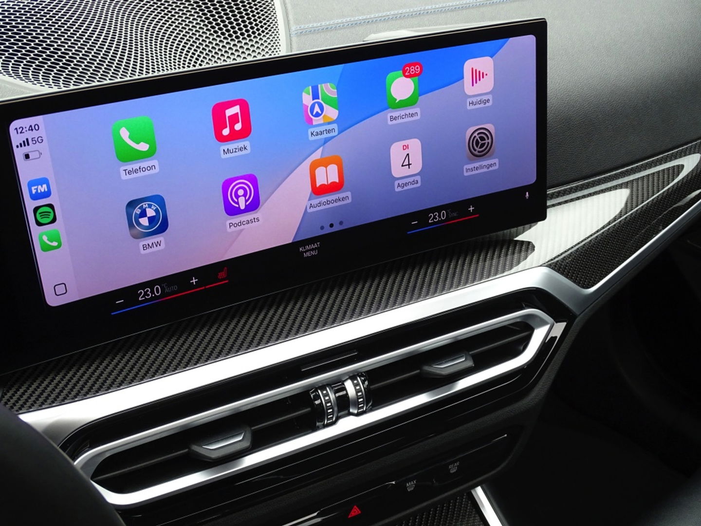 BMW 3-serie 330e 292PK M-Sport / Frozen Grey / Carbon / Harman Kardon / Head