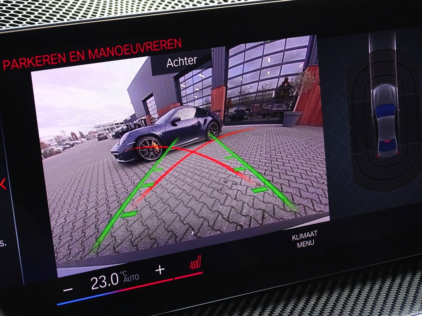 BMW 3-serie 330e 292PK M-Sport / Frozen Grey / Carbon / Harman Kardon / Head