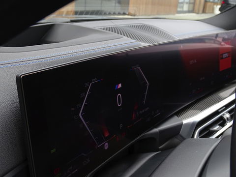 BMW 3-serie 330e 292PK M-Sport / Frozen Grey / Carbon / Harman Kardon / Head